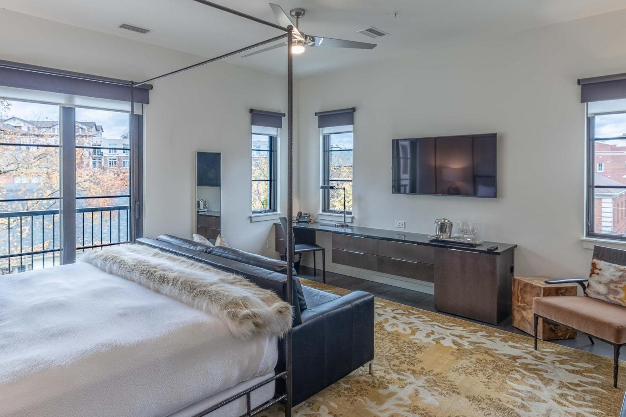 121 Hotel By Avantstay Chic Modern Hotel In Nashville Bagian luar foto