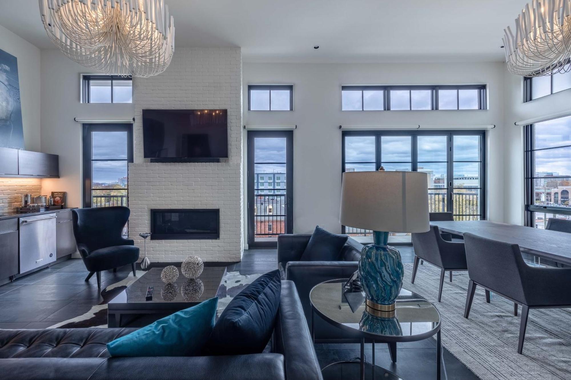 121 Hotel By Avantstay Chic Modern Hotel In Nashville Bagian luar foto