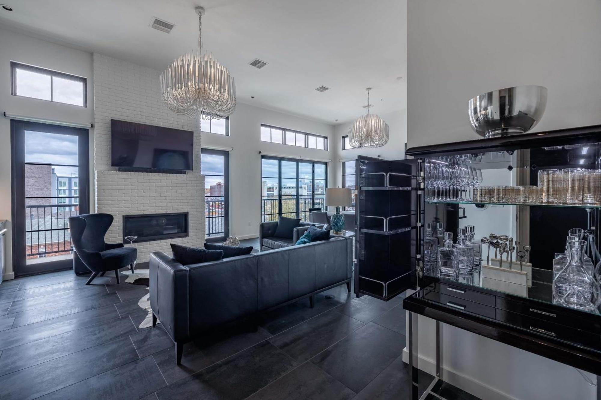 121 Hotel By Avantstay Chic Modern Hotel In Nashville Bagian luar foto